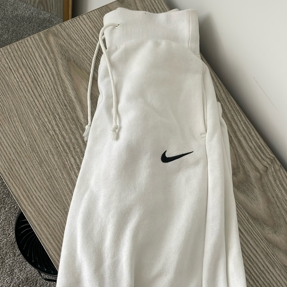 Nike white jogger pants